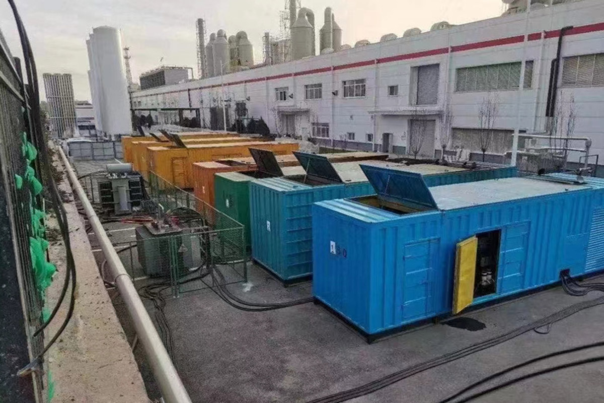 泸西发电机租赁施工现场